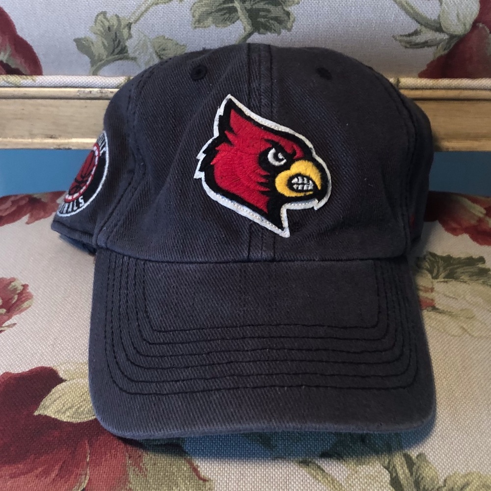 Louisville Cardinals Adjustable Baseball Hat/Cap